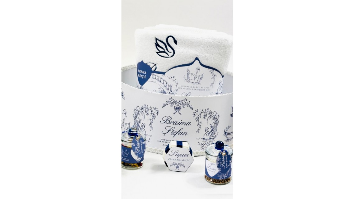 Set Prima Băiță cu nasii dupa botez Swan Lake Ritual Blând al apei pentru Băieți 2